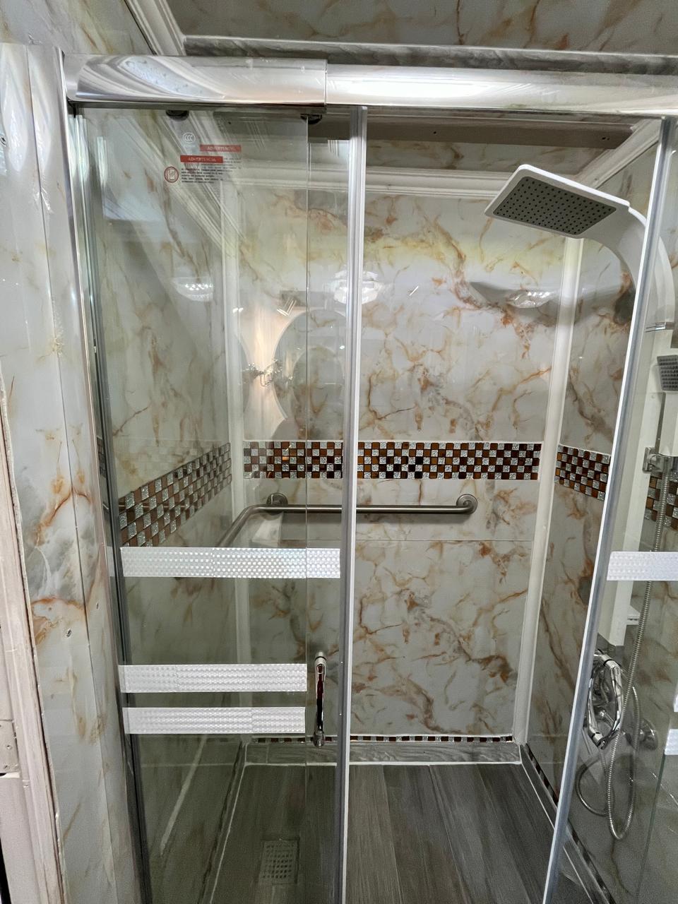 Construcción baño con cuarto de baño foto